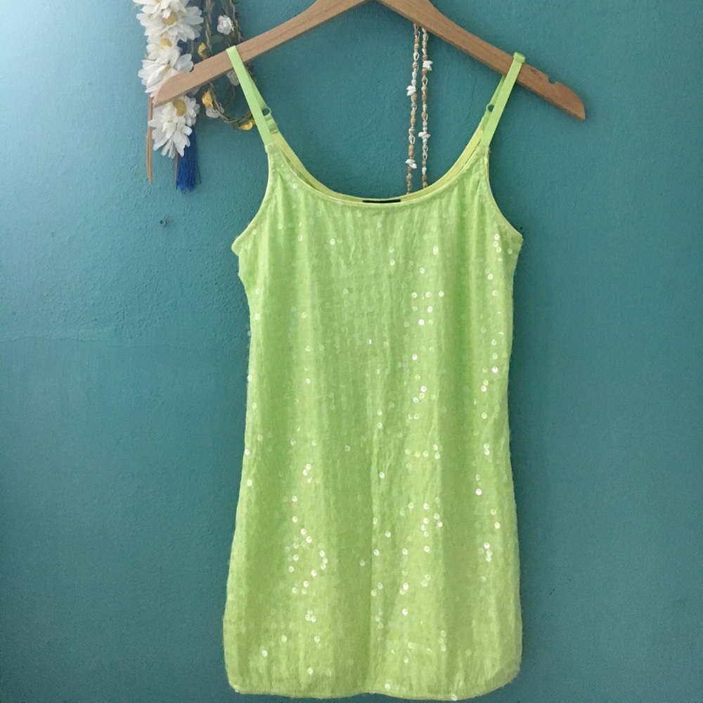 Neon green top